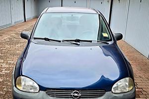 Opel Corsa ottobre 2000