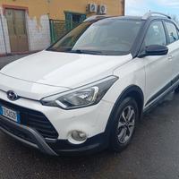 yundai i20 89000km cross 