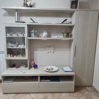Parete attrezzata 
