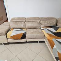 Divano con  meccanismo Relax e chaise longue