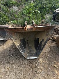 BENNA Trapezio usata