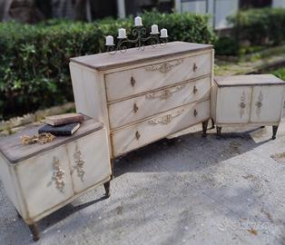 comò e comodini stile provenzale