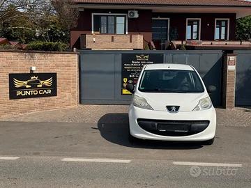 Peugeot 107 1.0 68CV 3p. Desir