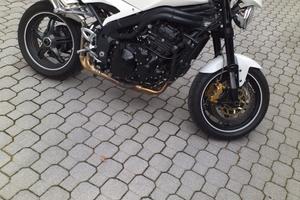 Triumph Speed Triple 1050 - 2005