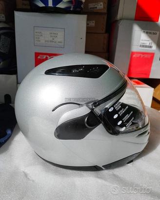 Caschi nuovi yamaha bye suomy *spedizione italia