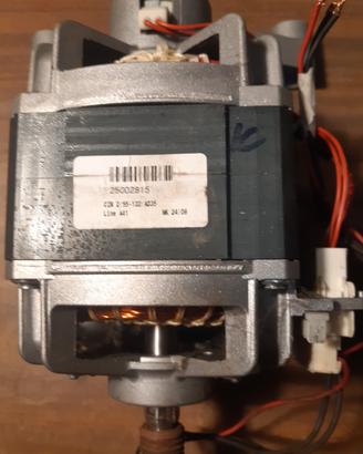 motore  lavatrice Ariston hotpoint 