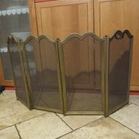 paravento scintille caminetto