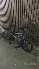 Bmx blu