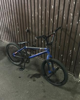 Bmx blu