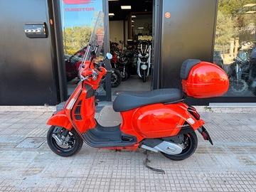 Piaggio Vespa GTS 125 SUPER SPORT ABS