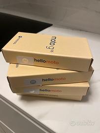 4 Smartphone motorola moto G05