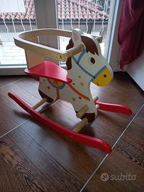 Dondolo cavallino per bambini in legno
