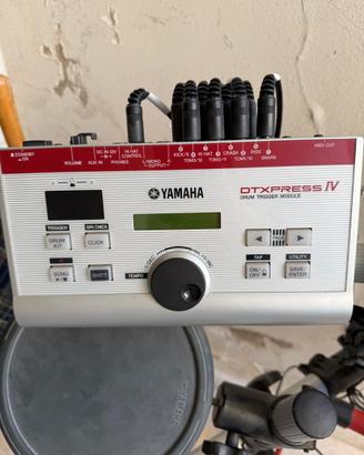 YAMAHA DTXPRESS IV BATTERIA ELETTRICA