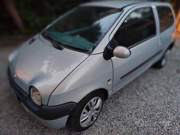 Renault Twingo 2004 Benzina colore grigio