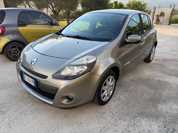 Renault Clio 1.2 16V 5 porte Dynamique