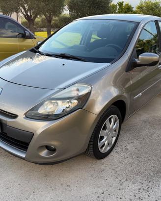 Renault Clio 1.2 16V 5 porte Dynamique