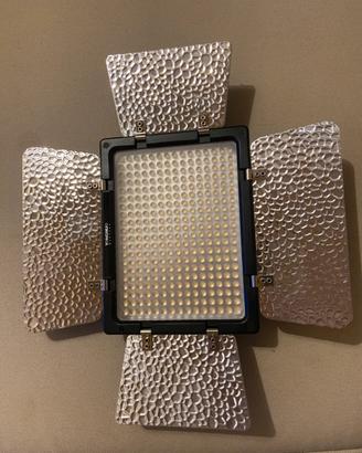 Yongnuo YN-300 II LED Luce Video