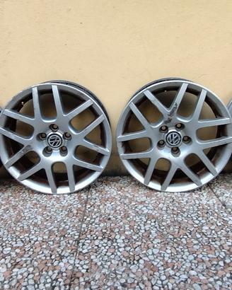 Cerchi pe  W Golf 4 e simili.
