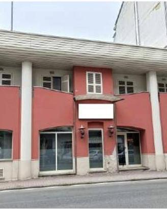 Immobile in asta di 83 m² con 4 locali a Asti