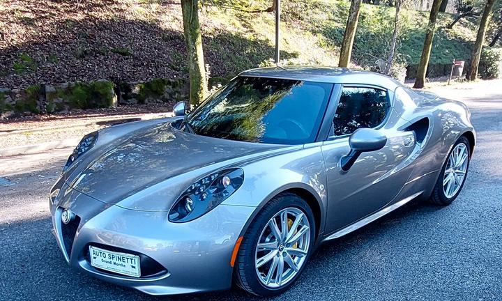 Alfa Romeo 4C