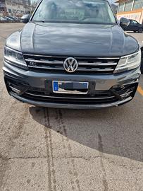 wolksvagen Tiguan r-line 