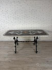 Tavolo in marmo dei primi del ’900