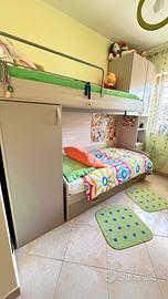 Cameretta completa con letto a ponte