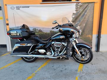 Harley-davidson FLHX Street Glide 114