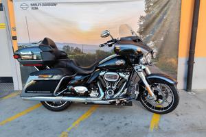 Harley-davidson FLHX Street Glide 114