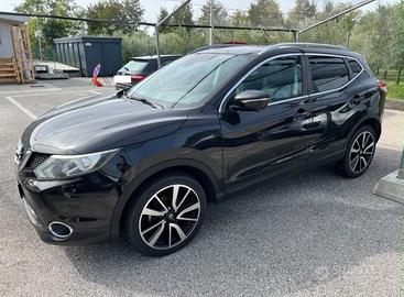 Nissan Qashqai 1.5 dCi Tekna