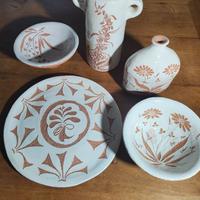 Set 5 pezzi in ceramica fatta a mano.