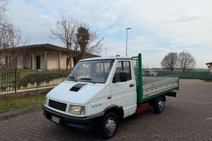 Iveco Daily 2.5d 30-8 Portata 1200kg
