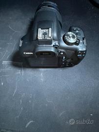 Canon EOS 2000D