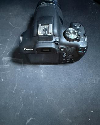 Canon EOS 2000D