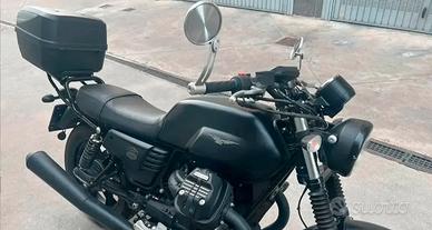 Moto Guzzi v7 iii