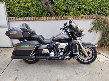 Harley-davidson FLHTK Electra Glide Ultra Limited 