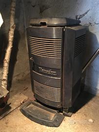 Stufa a legna Rainschon (made in italy) mod. 250