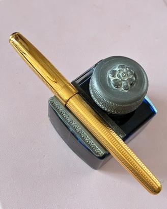 Stilografica Parker laminata oro