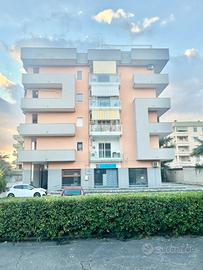 Appartamento in parco con terrazzo