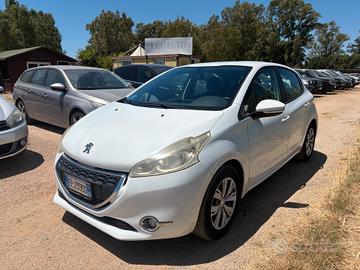 PEUGEOT 208 1.4 HDI 68CV ANNO 2012 ADATTA NEOPATEN