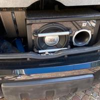 Subwoofer e amplificatore