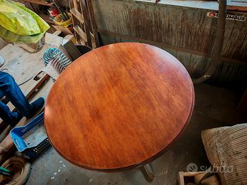 Tavolo rotondo + 4 sedie