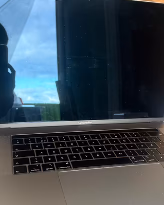 Apple MacBook Pro 15” 2019 - NON FUNZIONANTE
