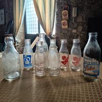 Raccolta bottiglie latte vintage