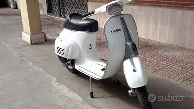 Vespa 125 Vespa 50 Special Biancospino Scooter Biancospino Vespa