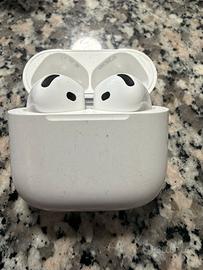 Airpods4 con cancellazione attiva del rumore