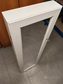 armadio specchio porta gioielli 