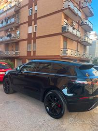 Range rover velar (motore nuovo con garanzia)