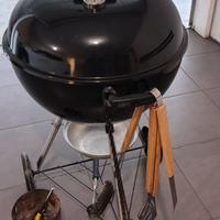 BARBECUE WEBER