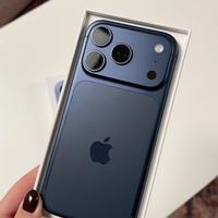 Iphone 17 pro 256 blu